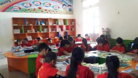 THẦY TRÒ TRƯỜNG TH SỐ 2 XÃ NÀ TẤU HƯỞNG ỨNG NGÀY SÁCH VIỆT NAM NĂM 2022 – ảnh 3