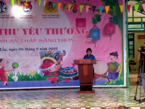 “Trung thu yêu thương – Sức khoẻ, bình an, thắp sáng tương lai” – ảnh 2