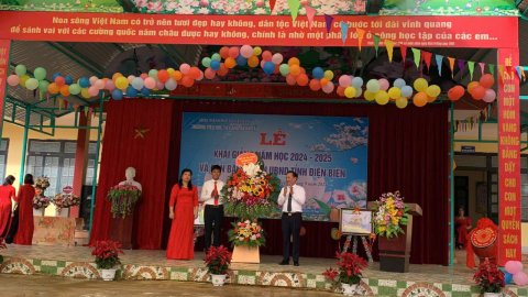 Trường TH Tà Cáng tưng bừng tổ chức Khai giảng năm học 2024-2025. – ảnh 5